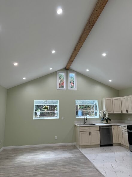 Building Photo - 4406 Coloma Ave