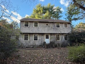 Building Photo - 131 E Washington St