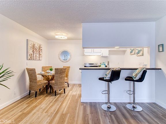 Building Photo - 5500 Ackerfield Ave