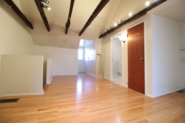 Building Photo - Spacious 2 BR 2 BA w/ Decorative Fireplace...