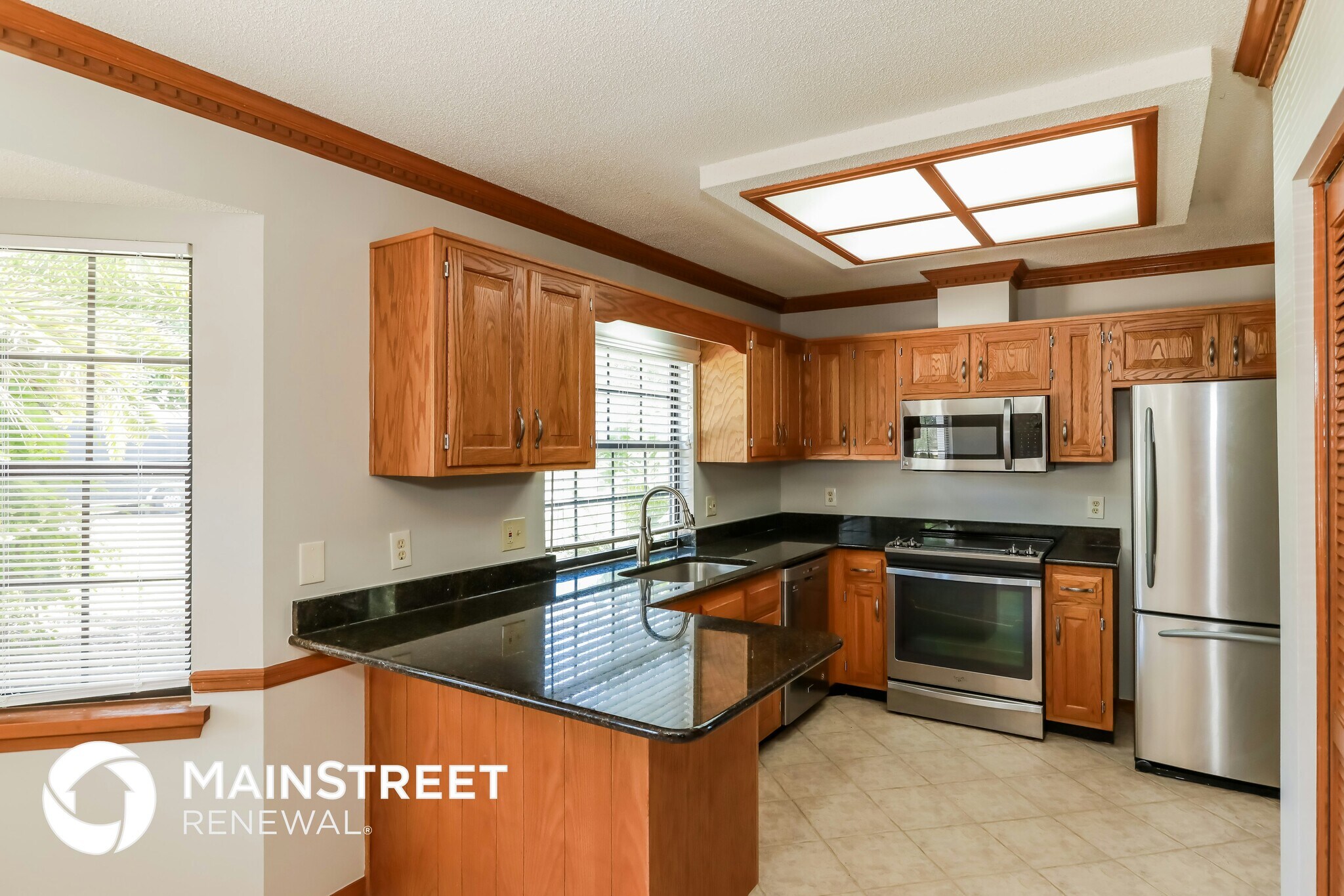 Building Photo - 6115 Jamaica Ct
