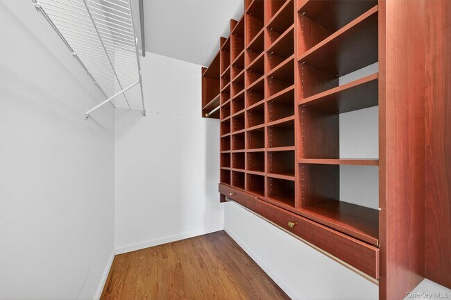 Building Photo - 50 Bonney Ct