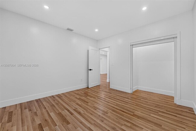 Building Photo - 1861 SW 22nd Terrace