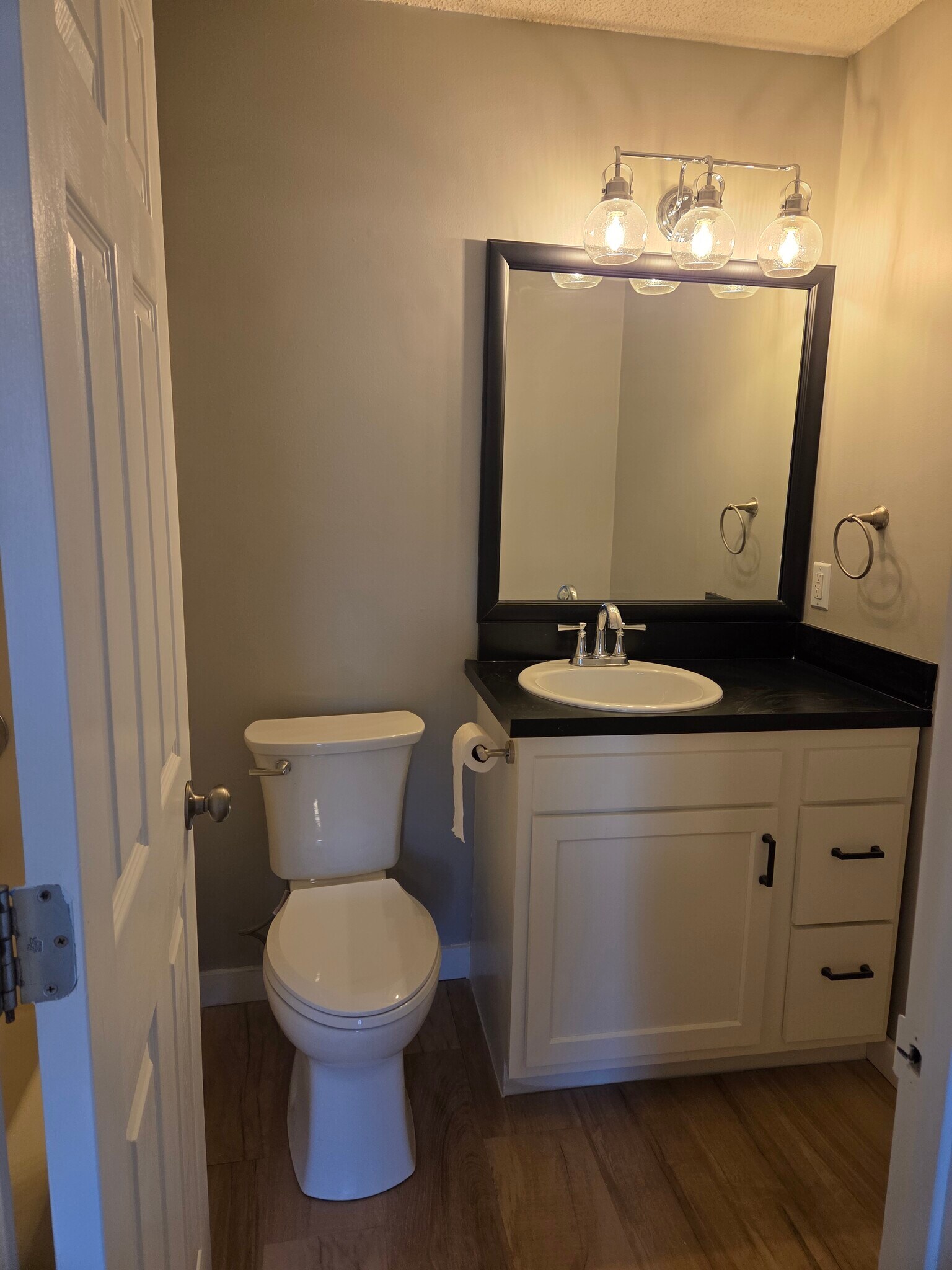 Building Photo - 8022 Intervale Way