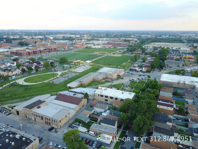 Building Photo - 2628 S Kedzie Ave