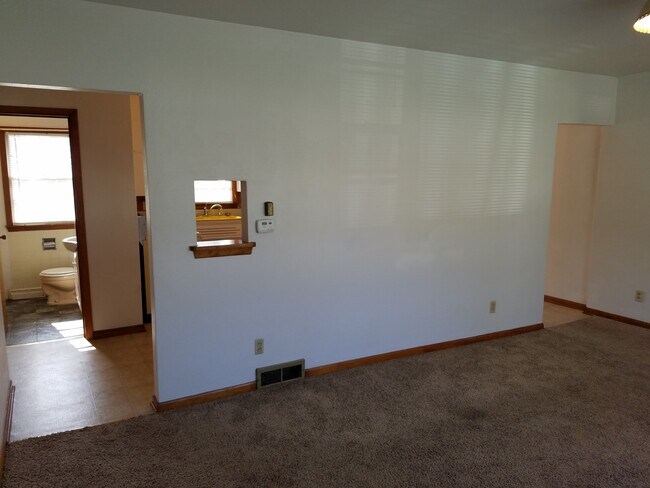 Building Photo - 2209 Franklin St