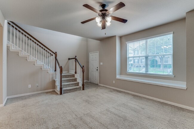 Building Photo - Spacious 3-Bedroom Townhouse with 2.5 Baths in North Fort Worth