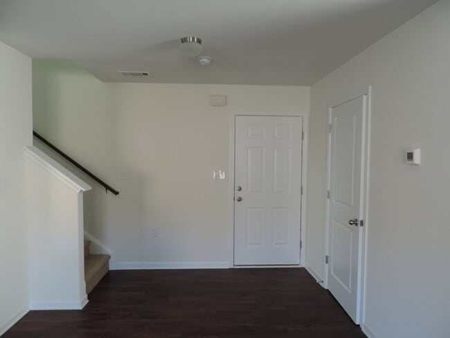 Building Photo - New, 4 bedroom home in the Hallstead commu...