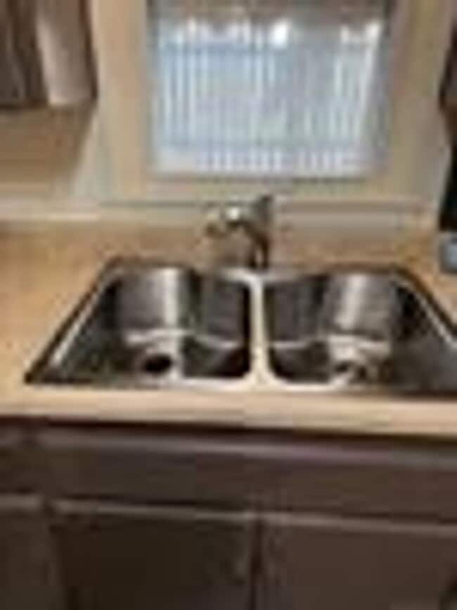 Building Photo - Updated 3/1/1 home in Owasso