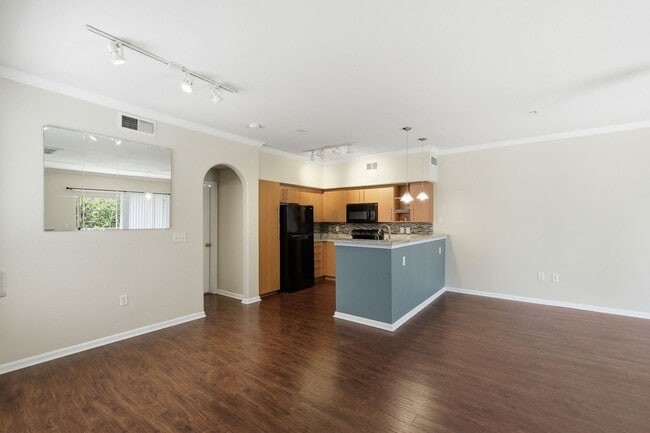 Building Photo - 11203 Ranch to Market Rd 2222