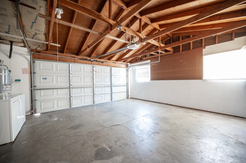 Building Photo - 1313 Hillside Pl