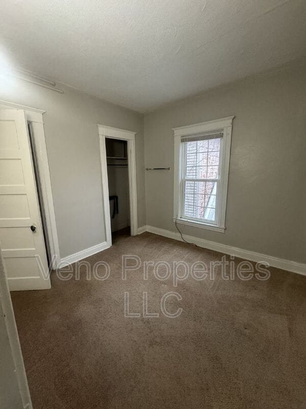 Building Photo - 61 South Main St