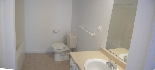 Building Photo - 31 Blake St