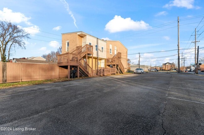 Building Photo - Smoketown Apartments