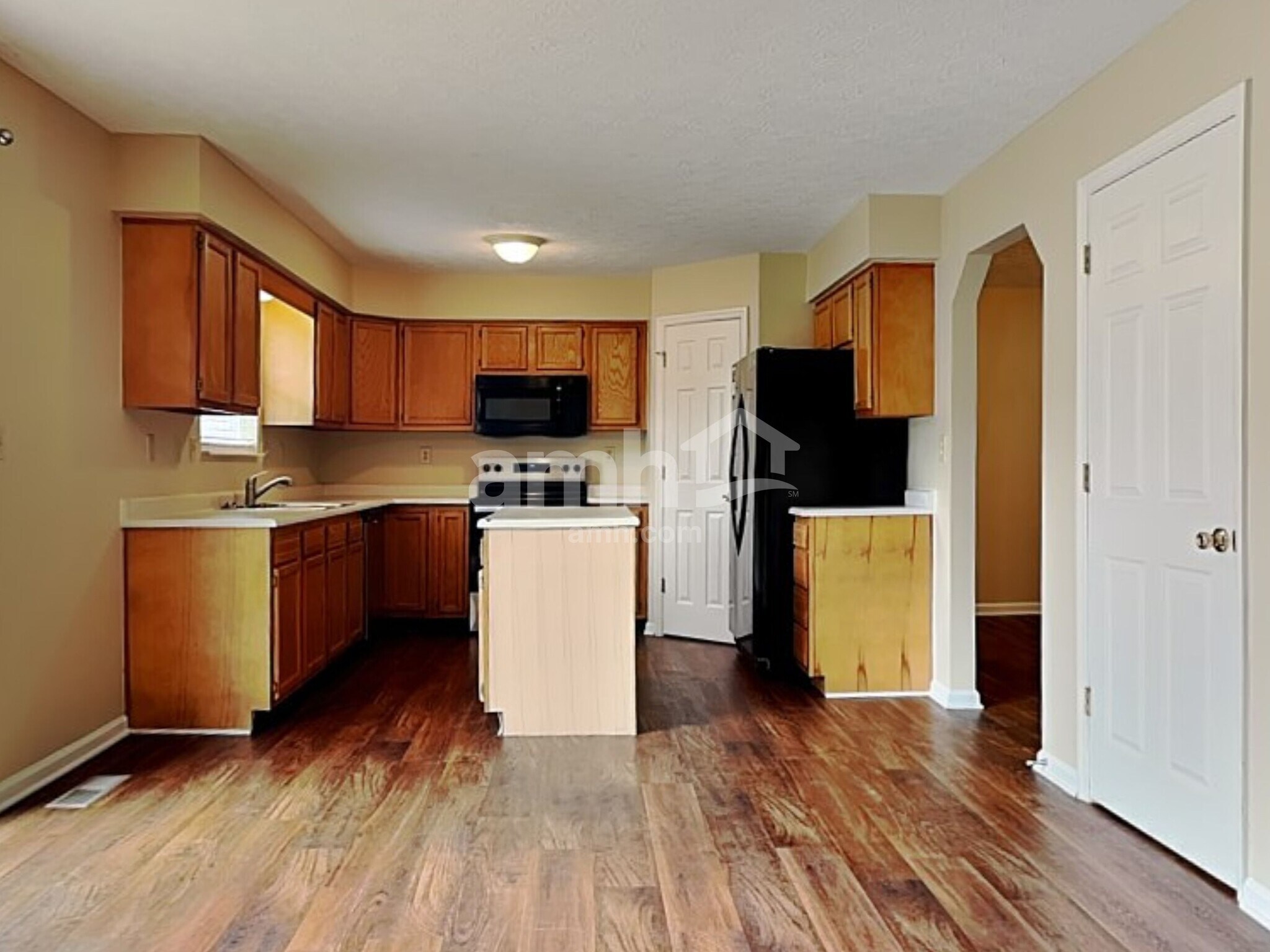 Building Photo - 45 Saddle Creek Ln