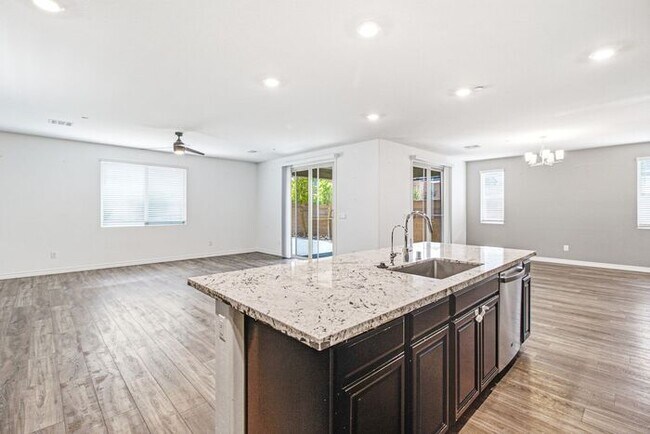 Building Photo - 4-Bedroom Two-Story Home with Mountain Views & Resort-Style Amenities