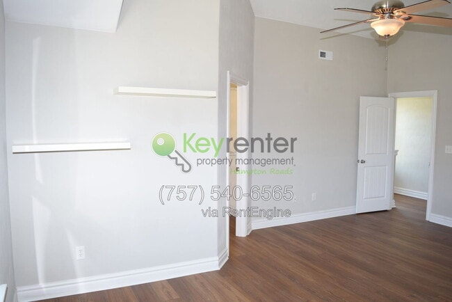 Building Photo - 4205 Dunning Rd