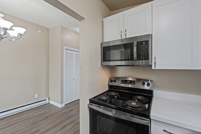 Building Photo - 8109 240th St SW