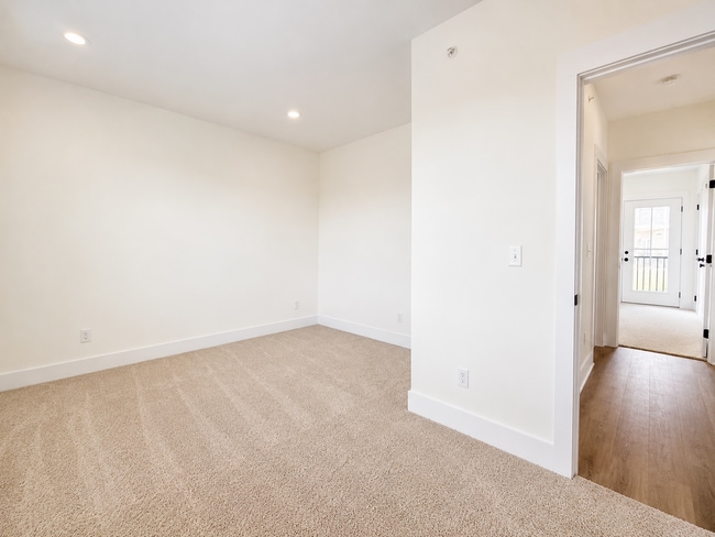 Building Photo - Sunsets, Skyline Views & Resort Living | Highbury's Premier 3-Bedroom Homes