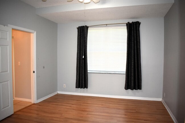 Building Photo - 102 Lighthouse Cir