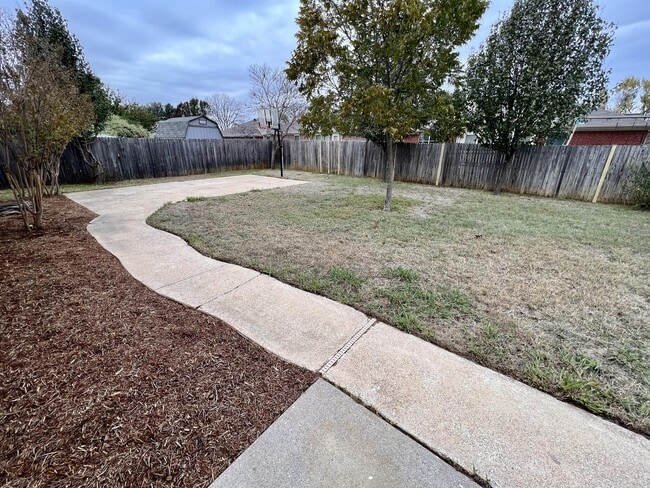 Building Photo - 2805 Yorkfield Ct