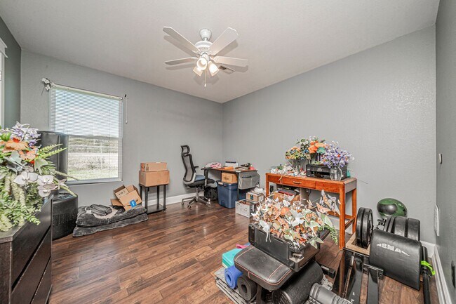 Building Photo - Please View 3D Virtual Walk-Through Before...