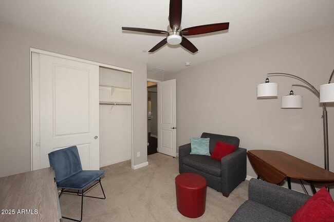 Building Photo - 10072 E Bell Rd