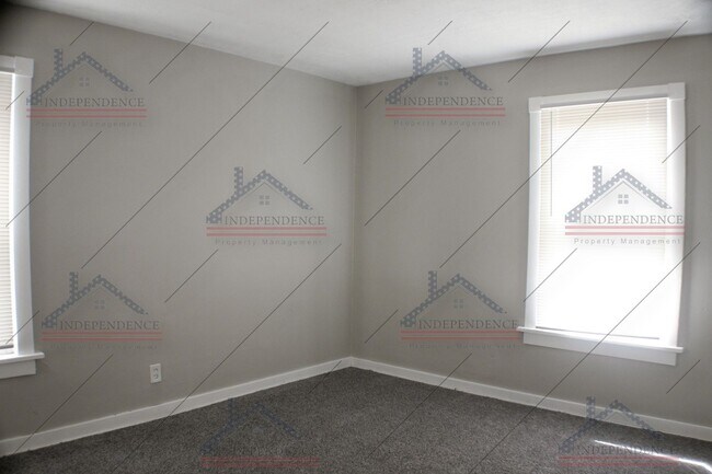 Building Photo - Illinois Estate: New Year, New Home: 50% O...