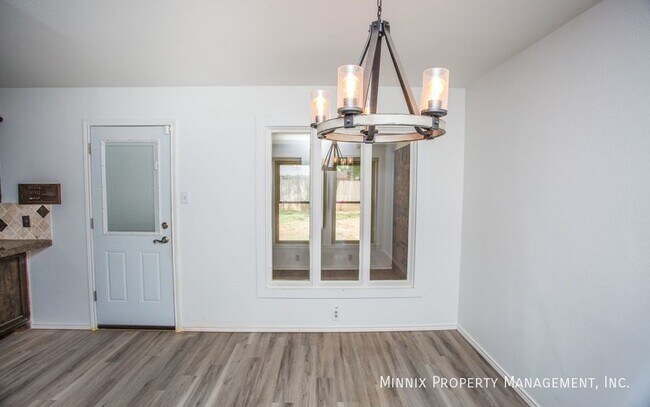 Building Photo - 5504 73rd St