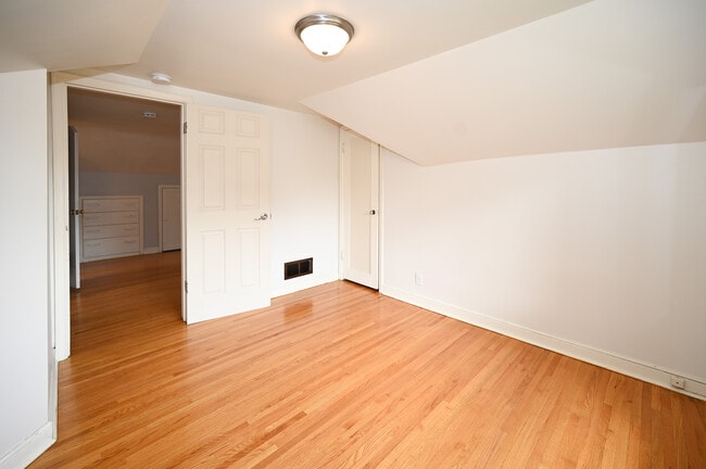 Building Photo - 1221 8th Ave NW