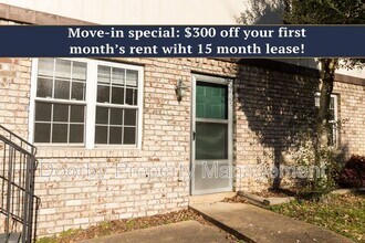 Building Photo - 2425 Ashmore Ave