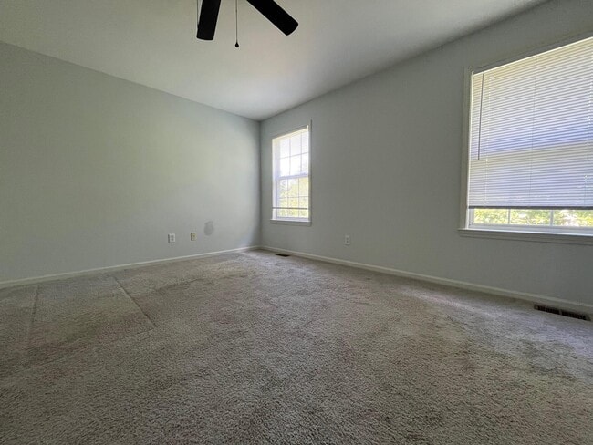 Building Photo - 2815 Barclay Way