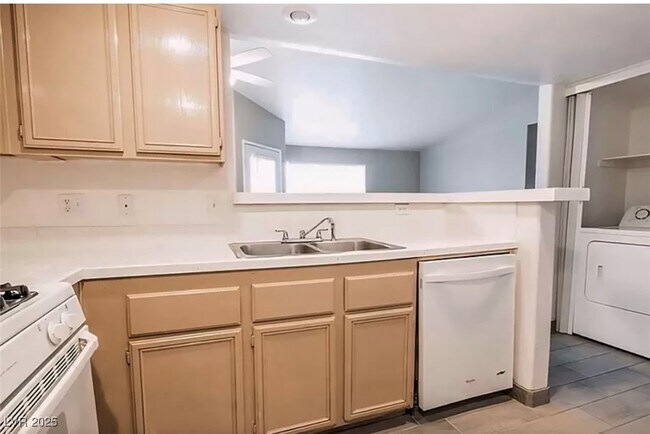 Building Photo - 1830 N Pecos Rd