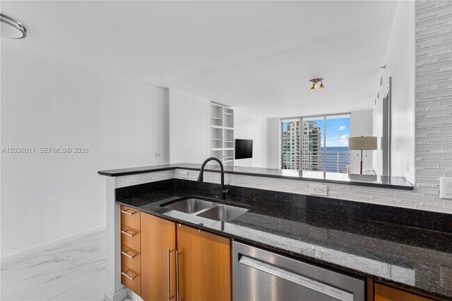 Building Photo - 325 S Biscayne Blvd