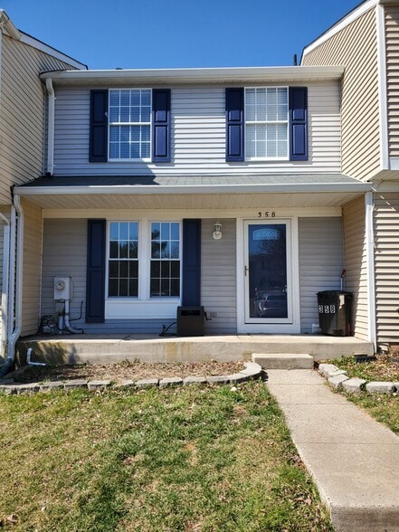 Building Photo - 358 Delmar Ct