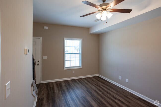 2BR, 1.5BA - 1,050SF - Living Room - Durrett Dr - 55 (x17)