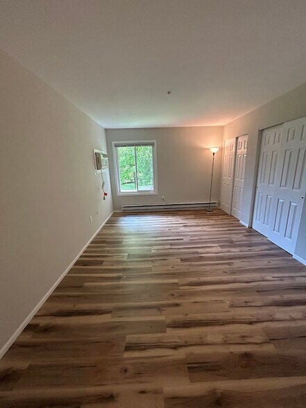 Building Photo - 67 Overlook Way