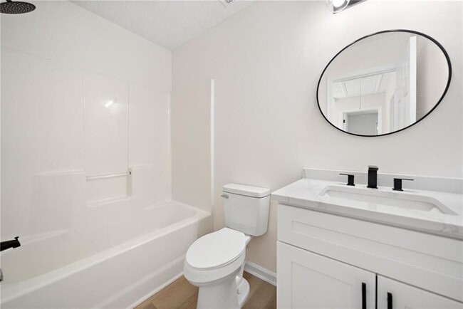 Building Photo - 872 Windcroft Cir NW