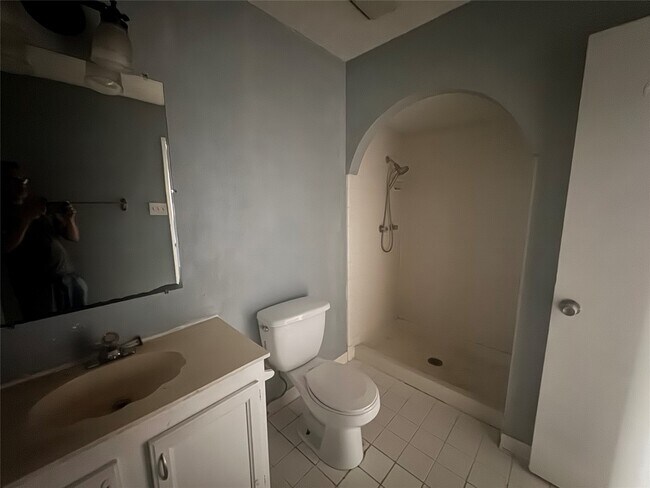 Building Photo - 3807 Cypressdale Dr