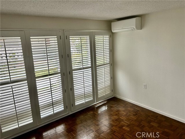 Building Photo - 706 Avenida Sevilla