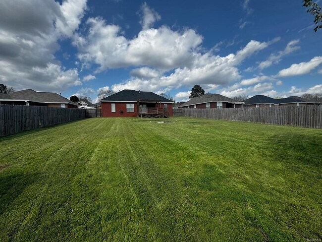 Building Photo - 520 Breckinridge Ln