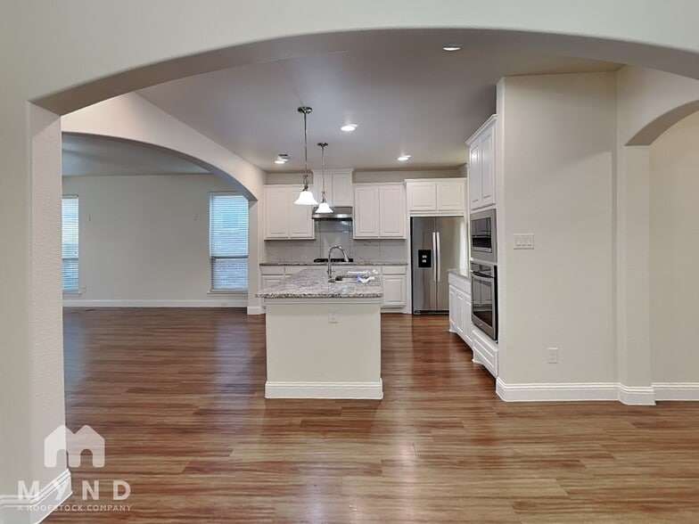 Building Photo - 3317 Damsel Sauvage Ln