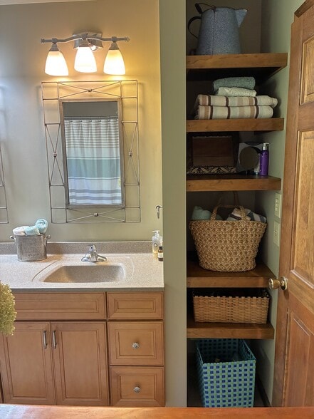 Tenant Bath Storage Shelves - 19 Timber Ln