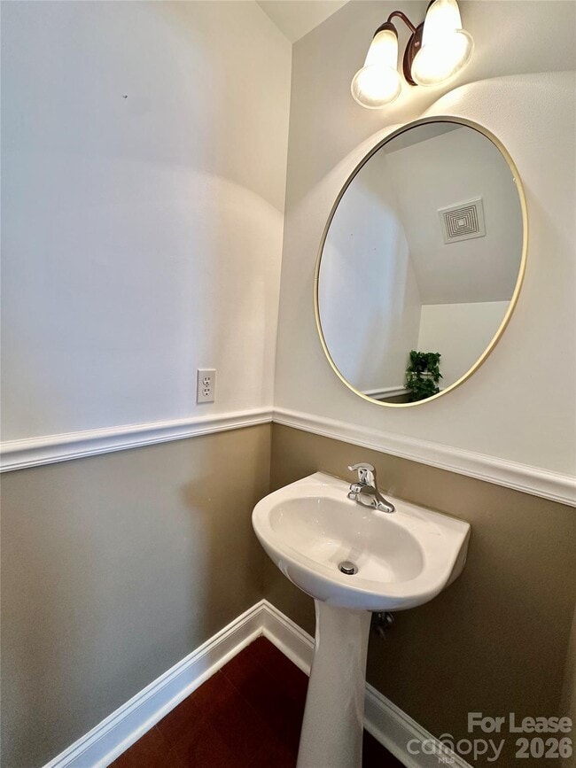 Building Photo - 12804 Windyedge Rd