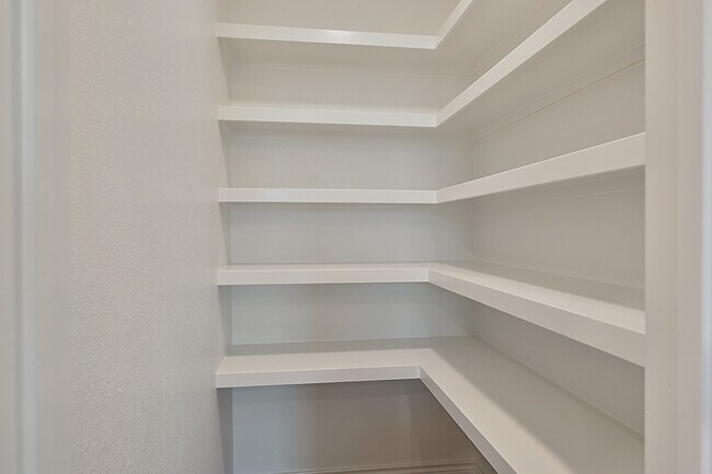 Building Photo - 3109 Brady Ct