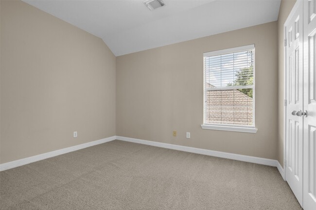 Building Photo - 5307 Riverstone Crossing Dr