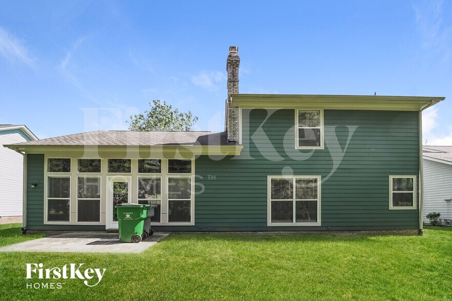 Building Photo - 9319 Lake Spring Ave