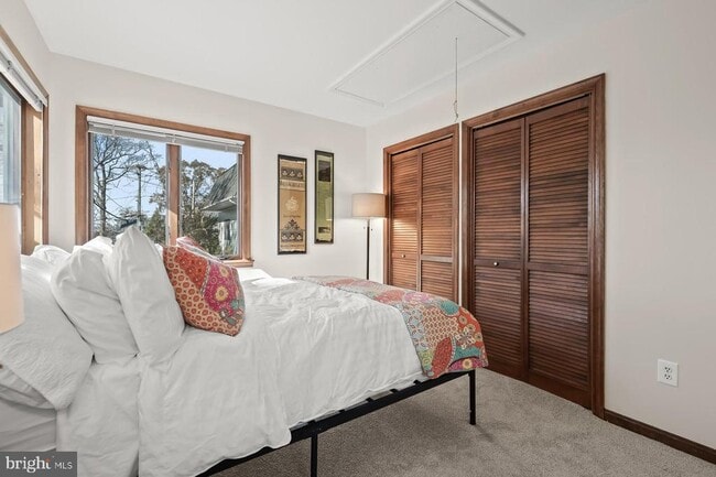 Building Photo - 4706 Frederick Ave