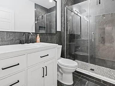 Building Photo - 1100 Whispering Winds Dr