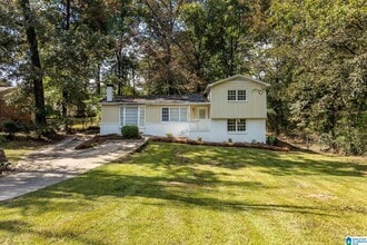 Building Photo - 2344 3rd Way NE